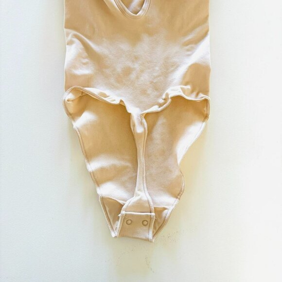 Nwot Skims Shapewear Thong Bodysuit 3 Dba - Picture 3 of 3